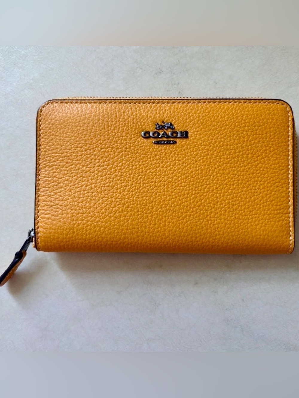 COACH Tumeric 💛 (Golden-Yellow Mustard) Gunmetal Medium Zip Around Wallet NWOT